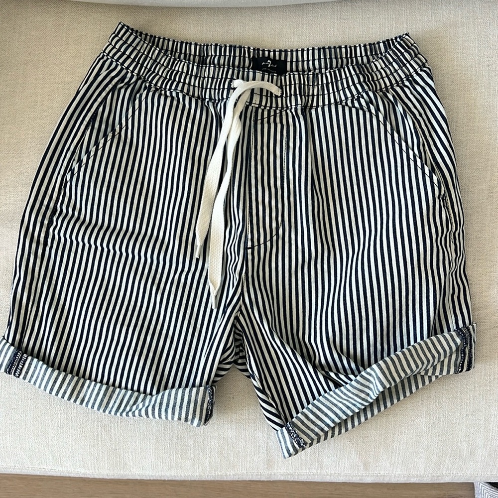 7 For All Mankind men’s blue striped cotton shorts